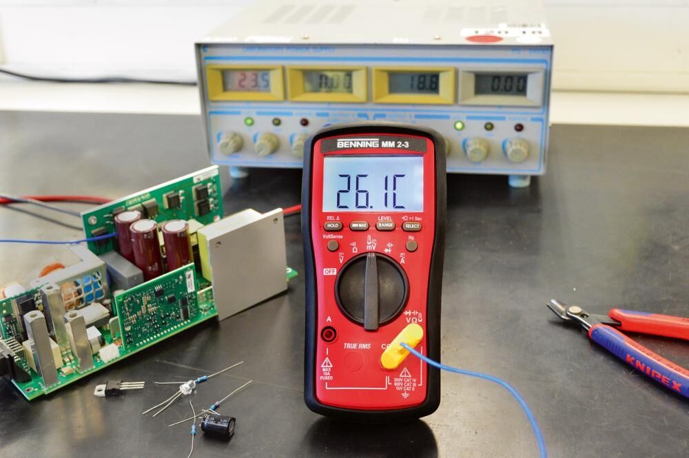 BENNING Digital-Multimeter MM 2-3