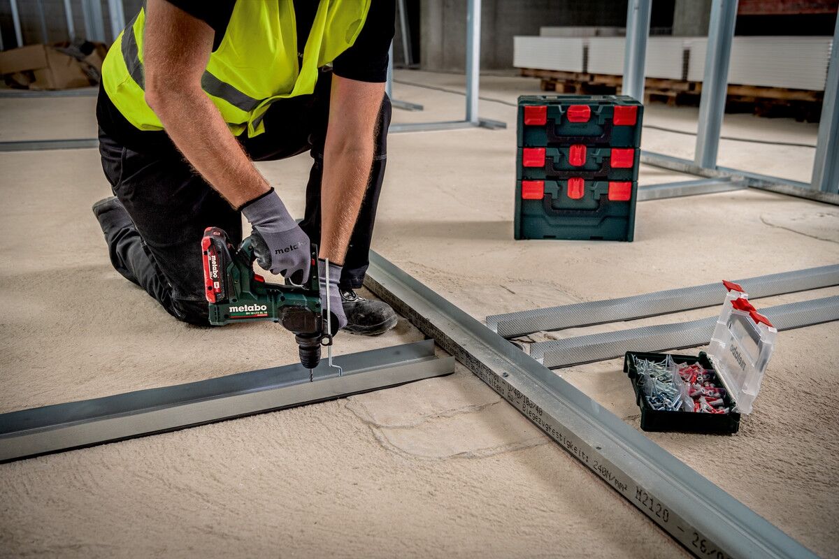 METABO Akku-Bohrhammer BH 18 LTX BL 16 ohne Akku & Ladegerät in metaBOX