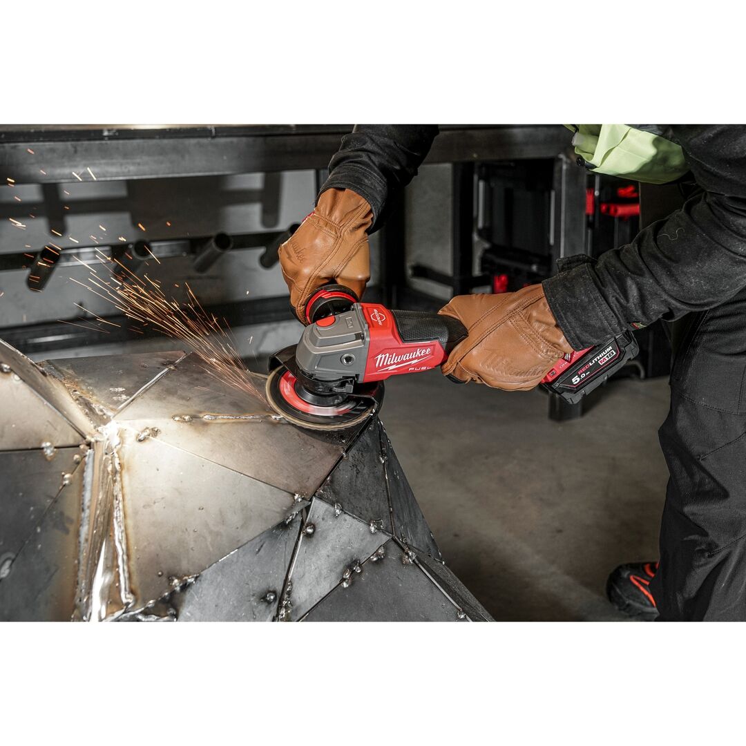 MILWAUKEE Akku-Winkelschleifer M18ONEFSAG125XPDB-0X ohne Akku-& Ladegerät in HD Box