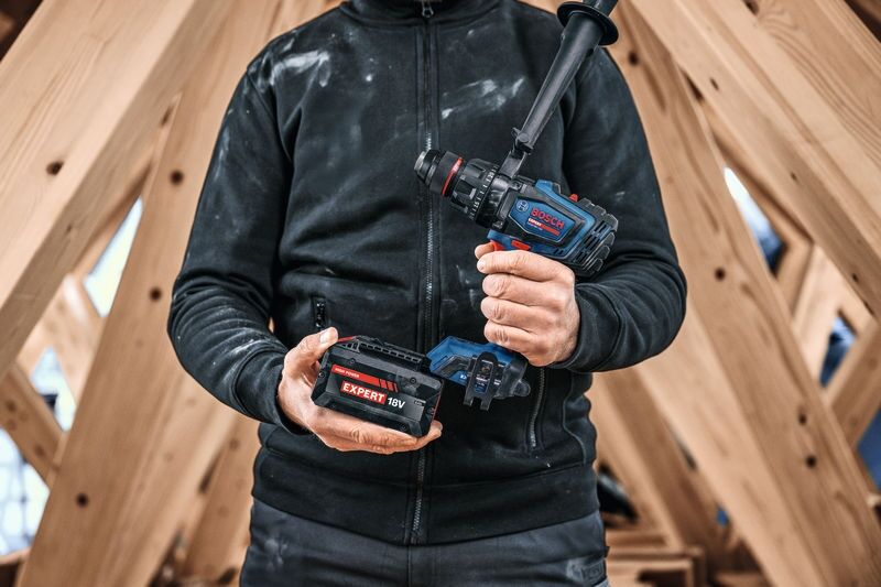 BOSCH EXPERT Akku-Schlagbohrschrauber EXSB18V-150, 2x18V/8,0 Ah, Ladegerät