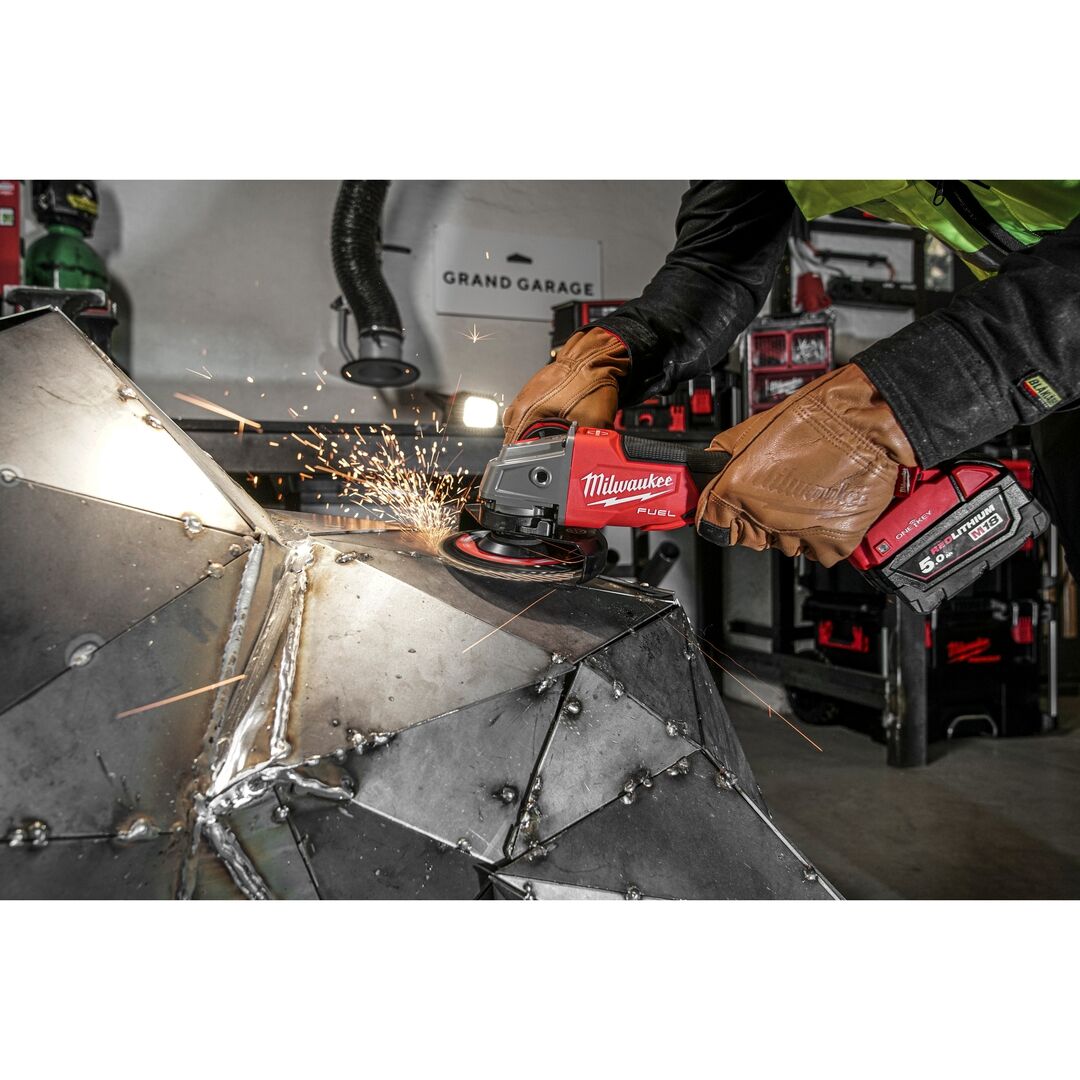 MILWAUKEE Akku-Winkelschleifer M18ONEFSAG125XPDB-0X ohne Akku-& Ladegerät in HD Box