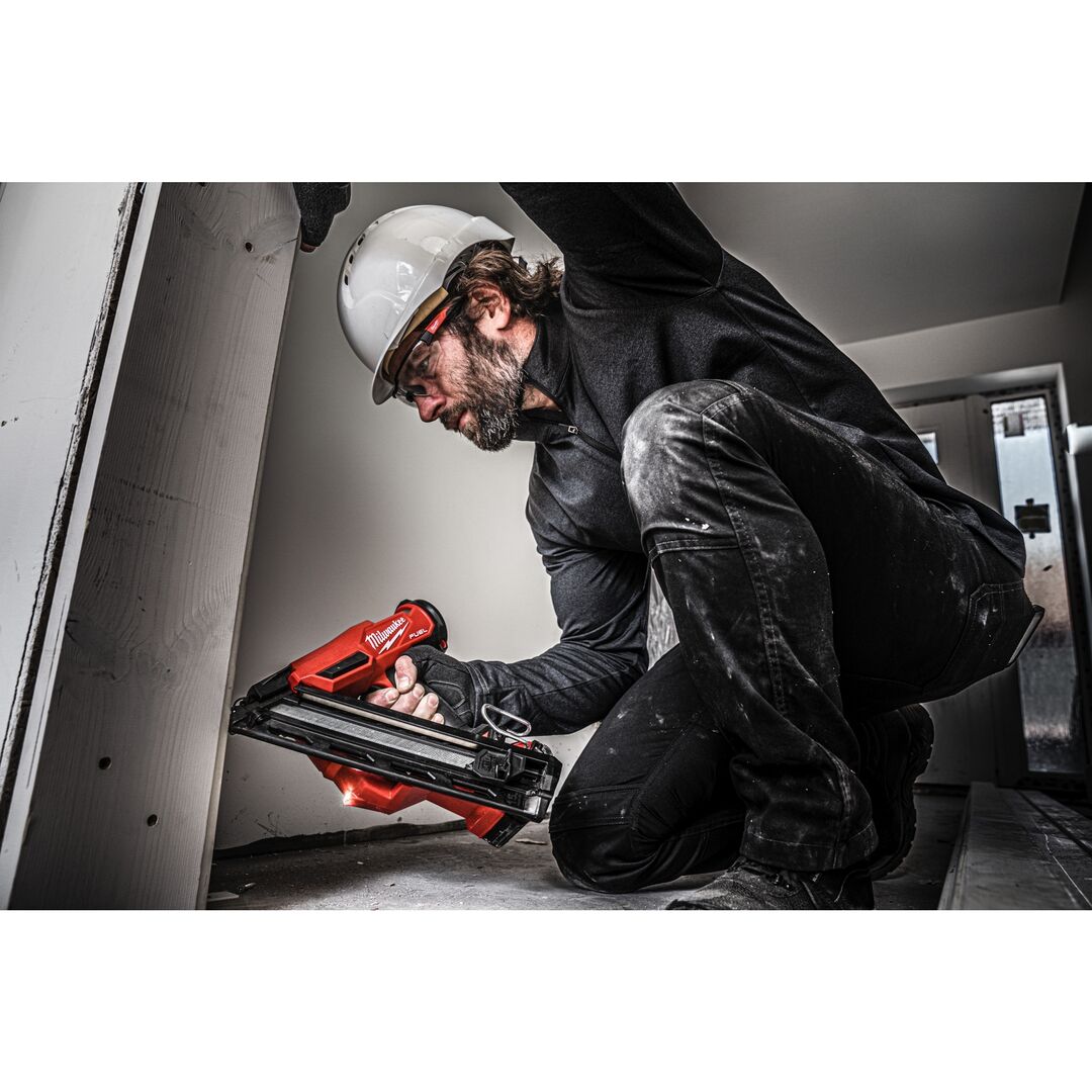 MILWAUKEE FUEL Akku-Nagler M18 FN15GA-0X Solo in HD Box