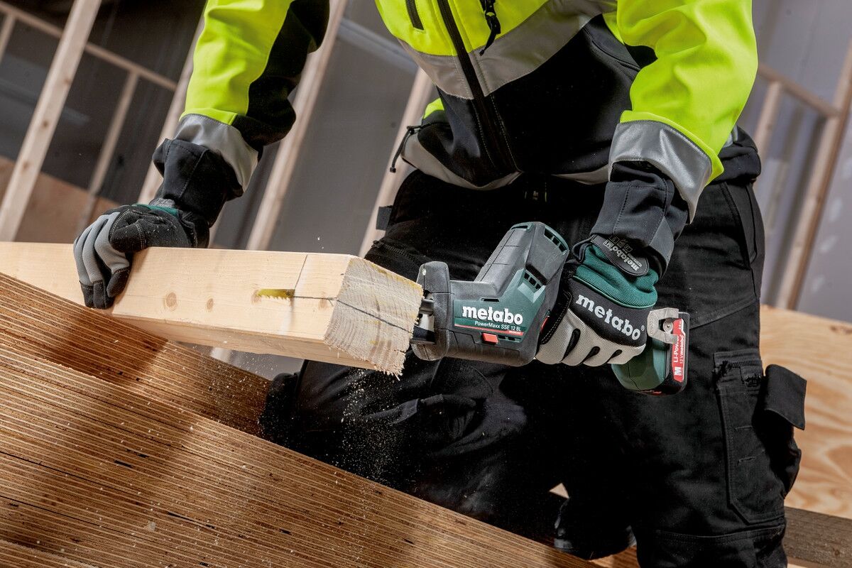 METABO Akku-Säbelsäge PowerMaxx SSE12BL 2x12V 2Ah Li-Ion im Koffer