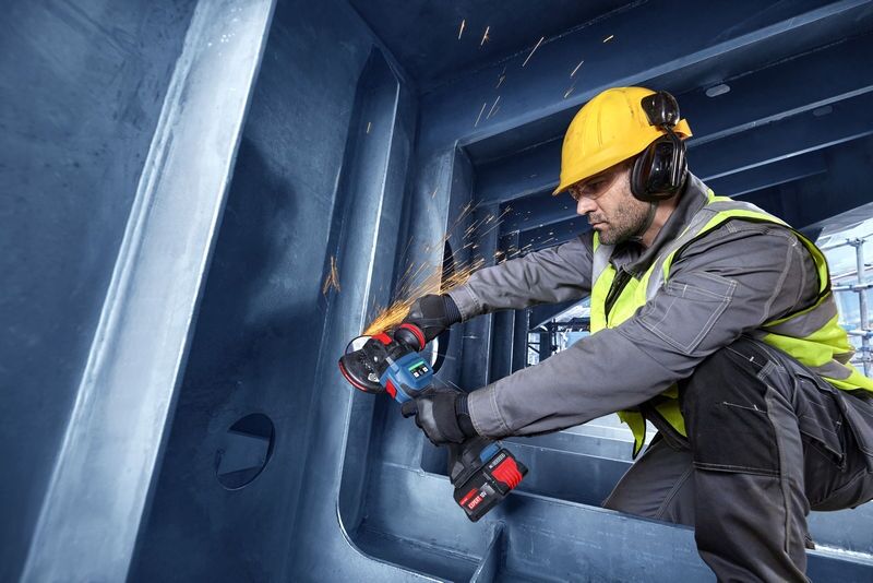 BOSCH Akku-Winkelschleifer EXWX18V-15S X-Lock 2x18V/8,0 Ah, Ladegerät, L-BOXX