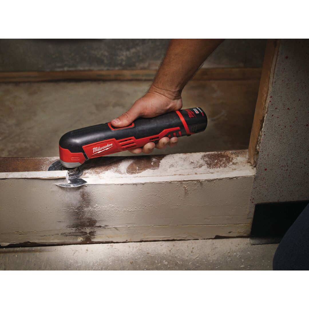 MILWAUKEE Akku-Multitool C12 MT 2Ah