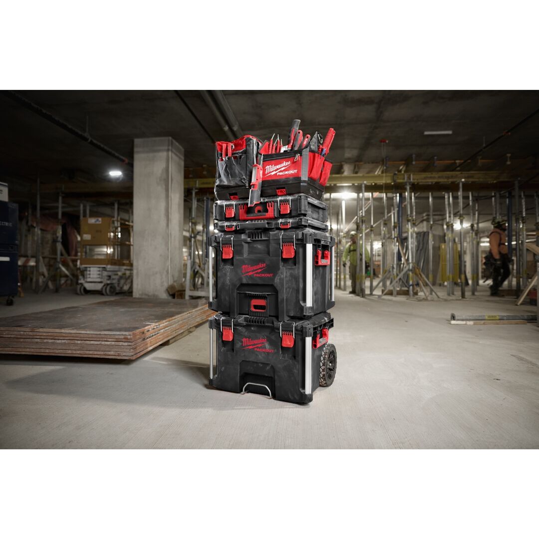 MILWAUKEE PACKOUT Koffer XL 554x394x422mm