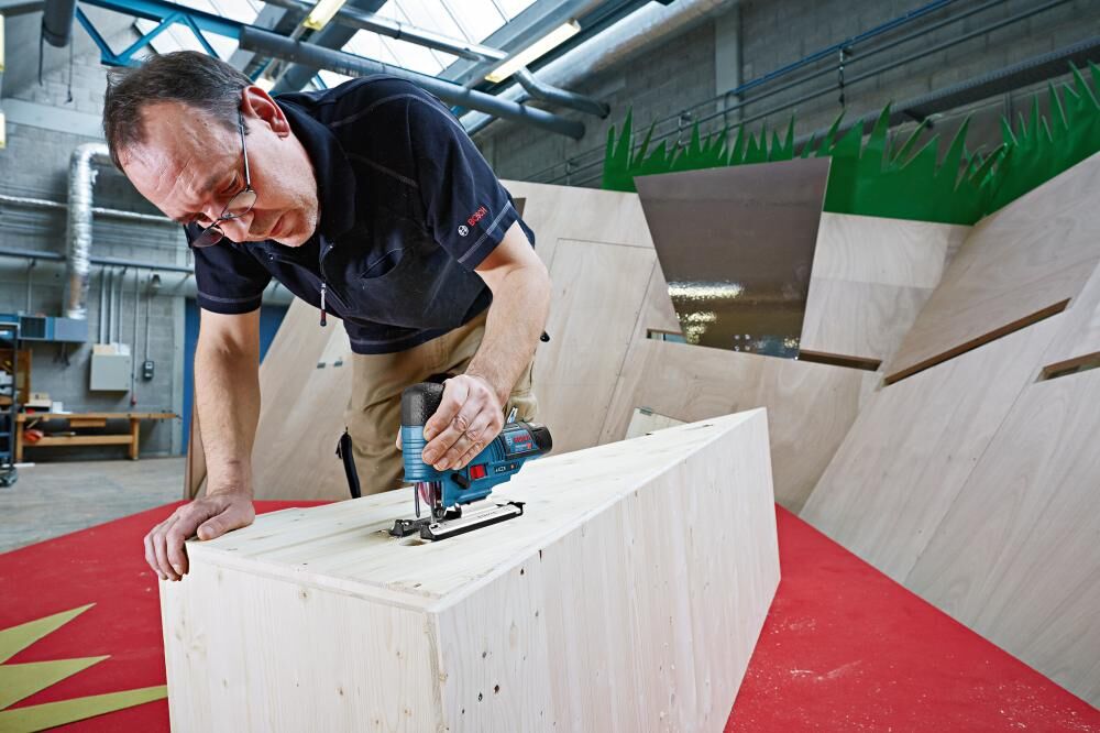 BOSCH Akku-Stichsäge GST 12V-70