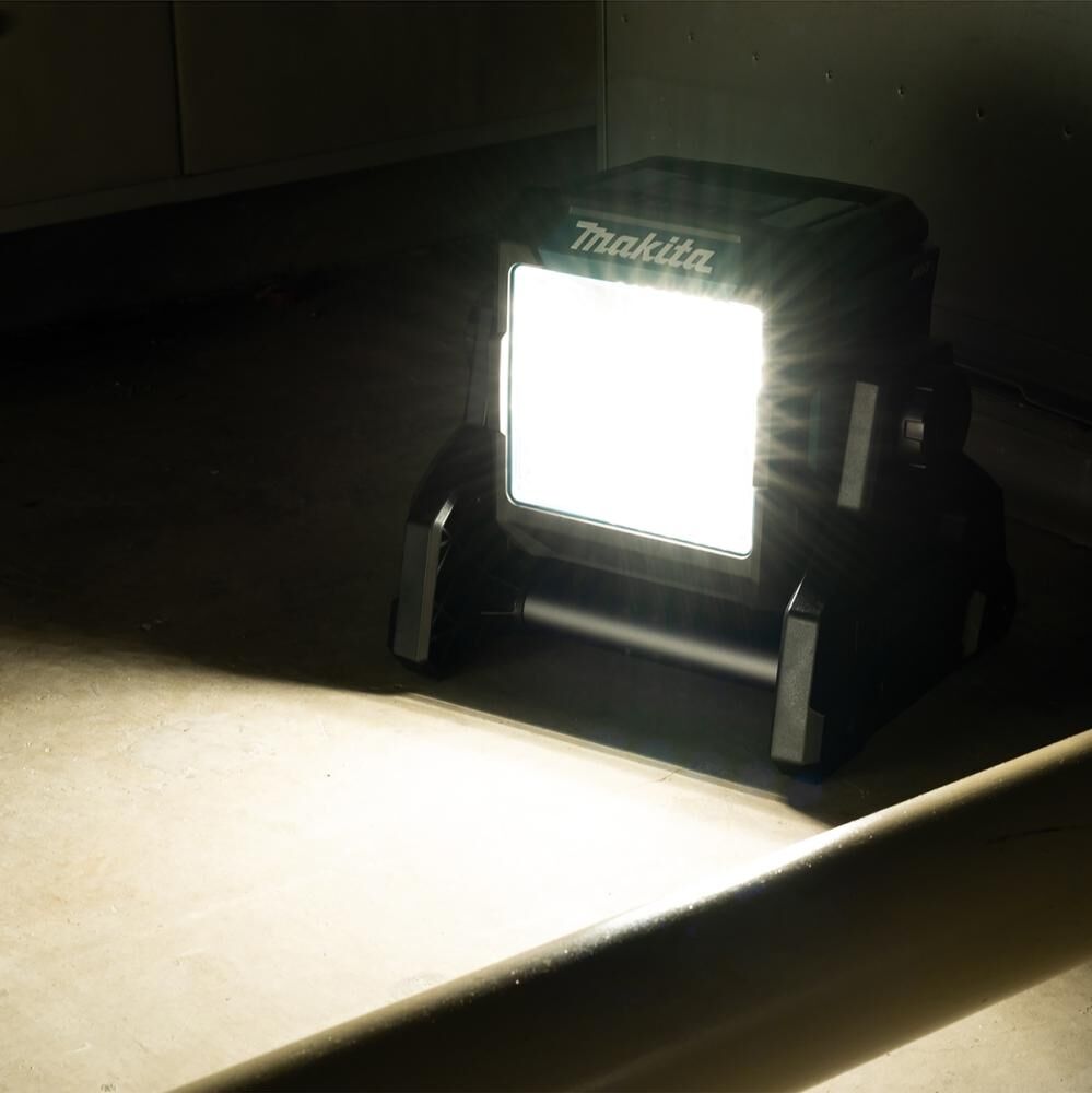 MAKITA Baustrahler LED ML003G