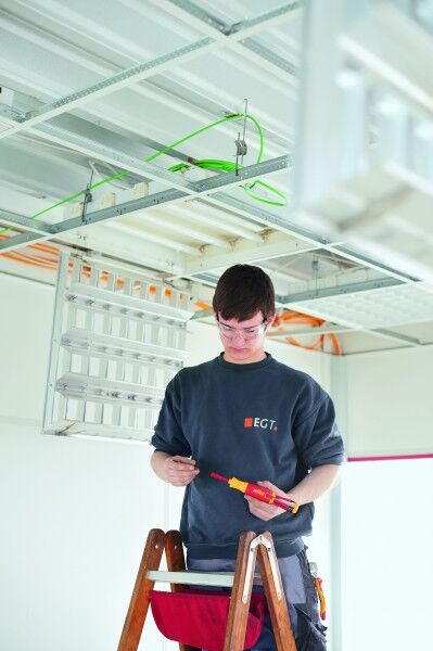 WIHA Schraubendreher VDE mit Bit Magazin LiftUp 6-teilig