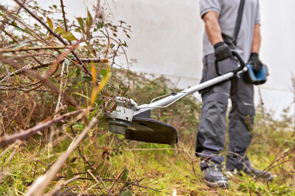 BOSCH Akku-Freischneider Rasentrimmer GFR 18V-23 ohne Akku & Ladegerät