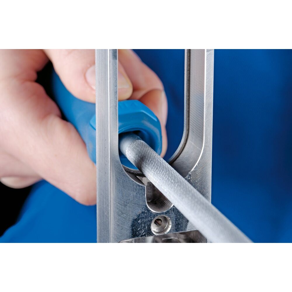 PFERD Werkstattfeile rund Hieb 3 150mm mit Ergonomie-Feilenheft