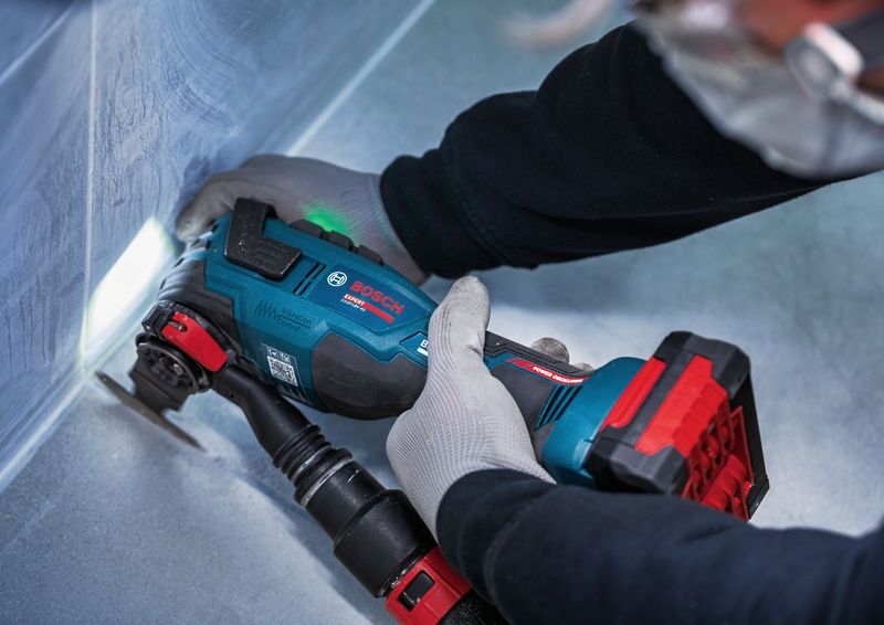 BOSCH EXPERT Akku-Oszillierer EXOP18V-40 solo, in L-BOXX