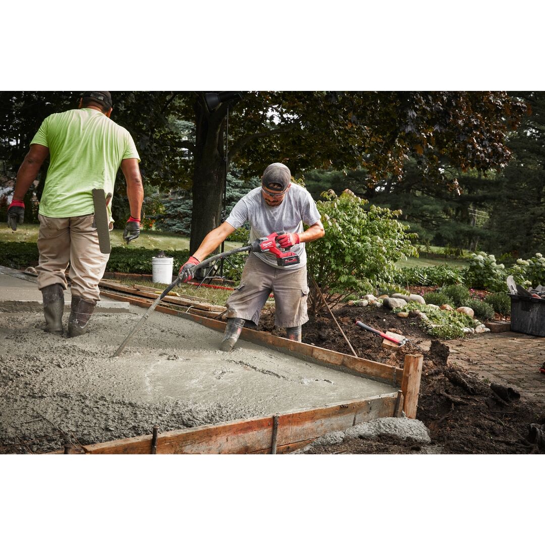 MILWAUKEE Akku-Betonrüttler M18FCVN12-0 solo