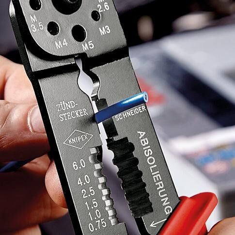 KNIPEX Crimpzange 240mm Mehrkomponenten-Hülle schwarz lackiert 97 32 240