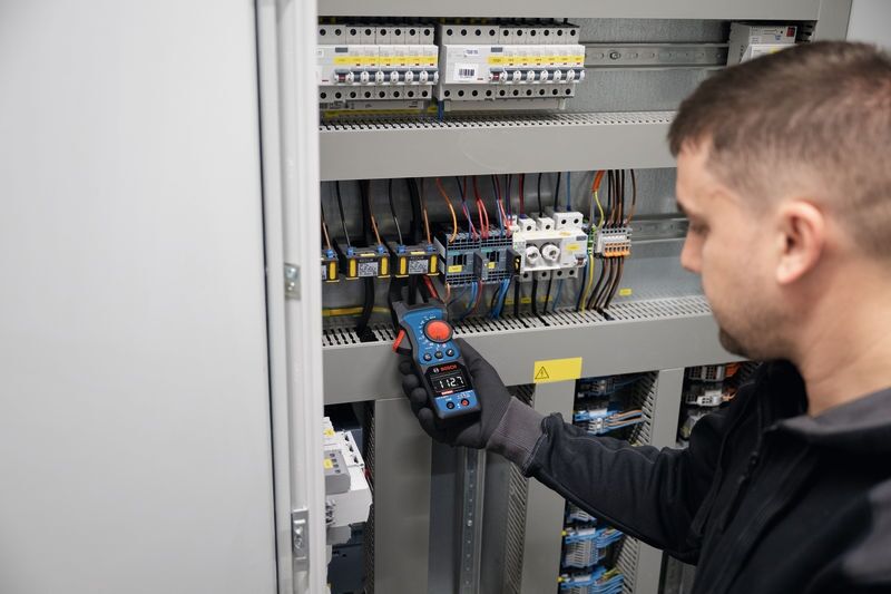 BOSCH EXPERT Strommesszange EXMC600-17