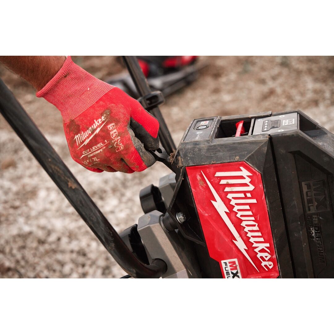 MILWAUKEE Akku-Vibrationsbohle MXF PSCKIT-302