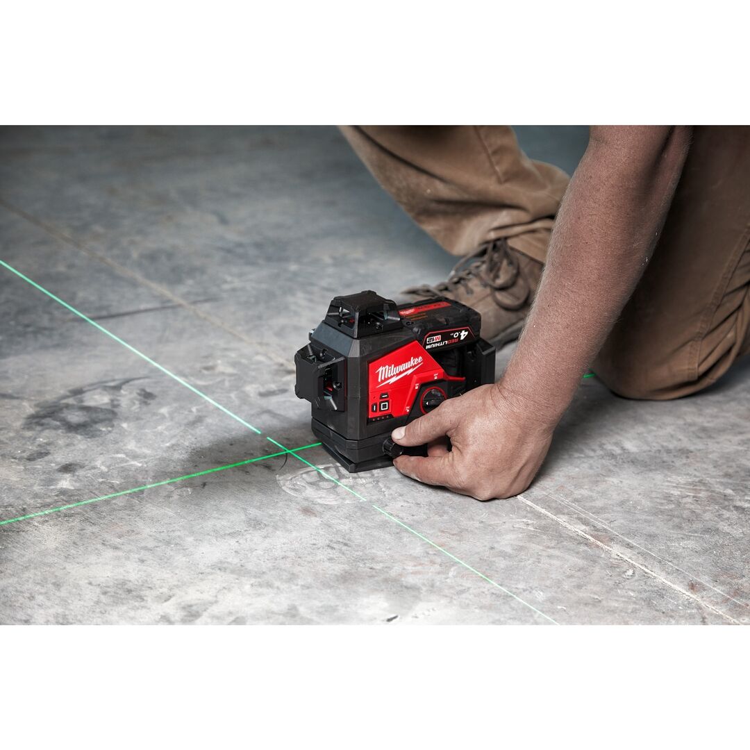 MILWAUKEE Kreuzlinienlaser 3x360 Grad M12 3PL-401C