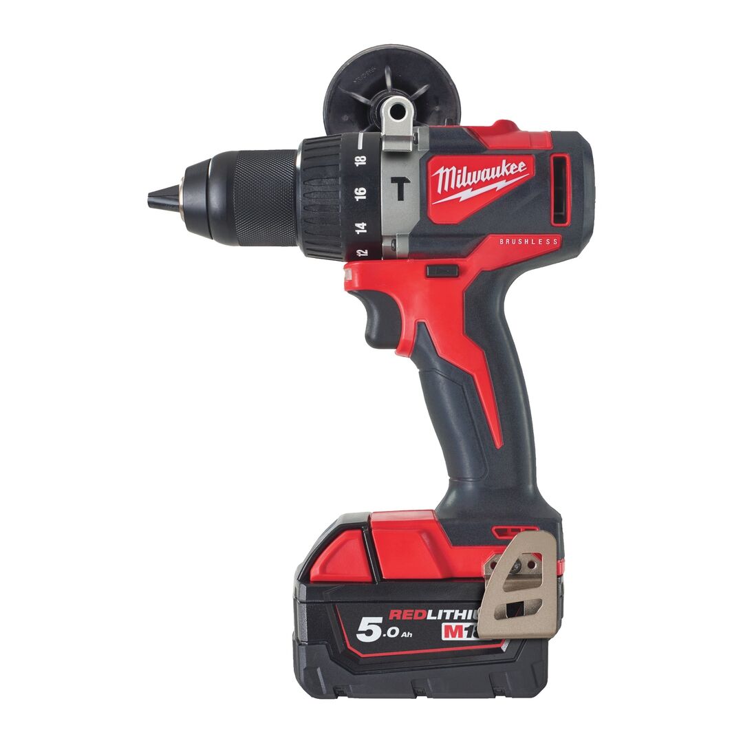 MILWAUKEE Akku-Schlagbohrschrauber M18BLPD2-502X 2x18V 5Ah Ladegerät