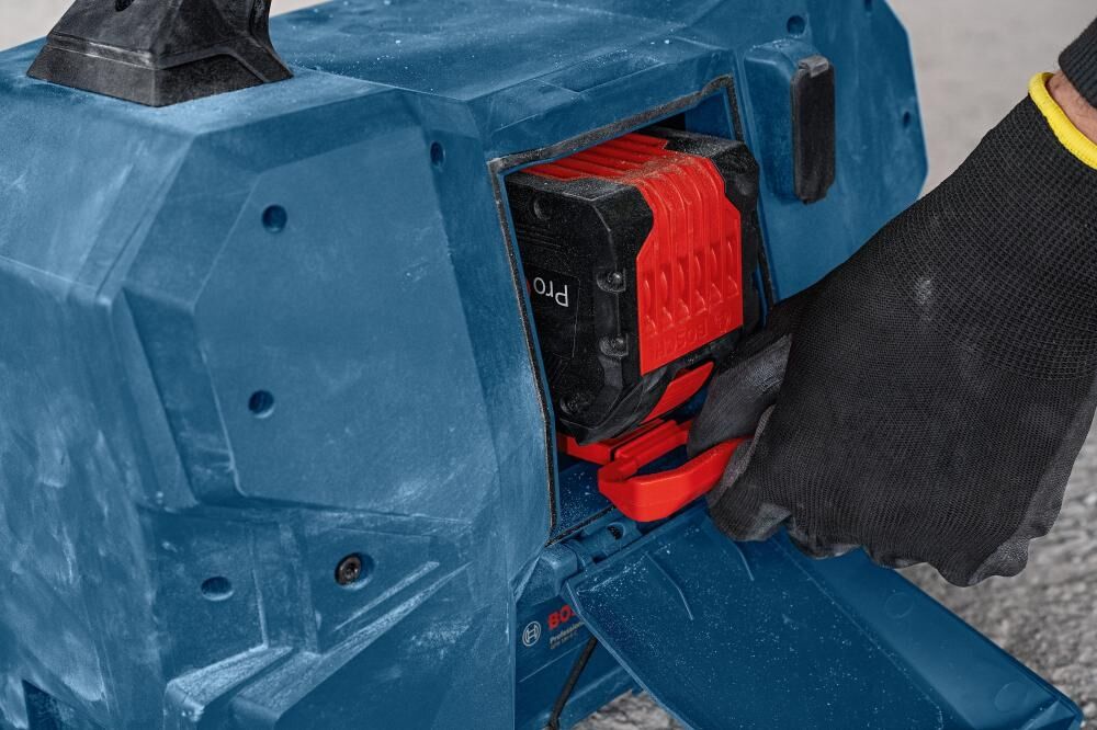 BOSCH Bluetooth Lautsprecher GPB 18V-6 C