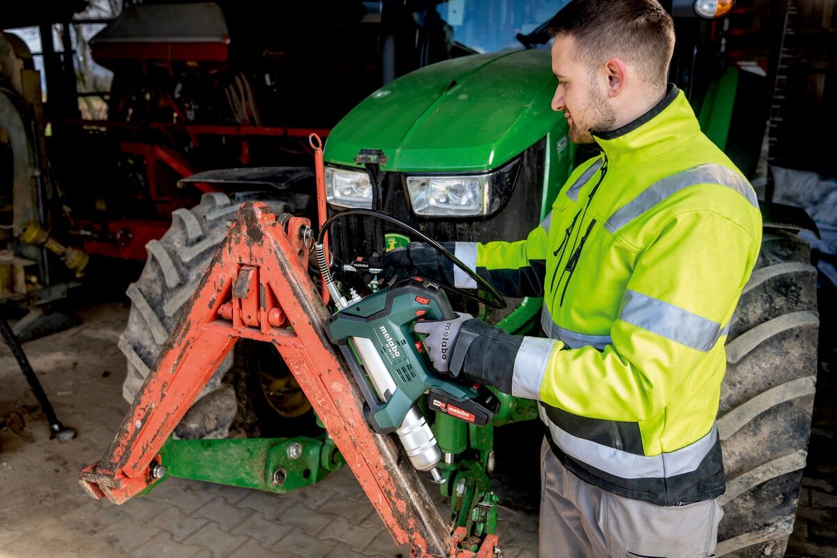 METABO Akku-Fettpresse FP 18 LTX ohne Akku & Ladegerät im Karon