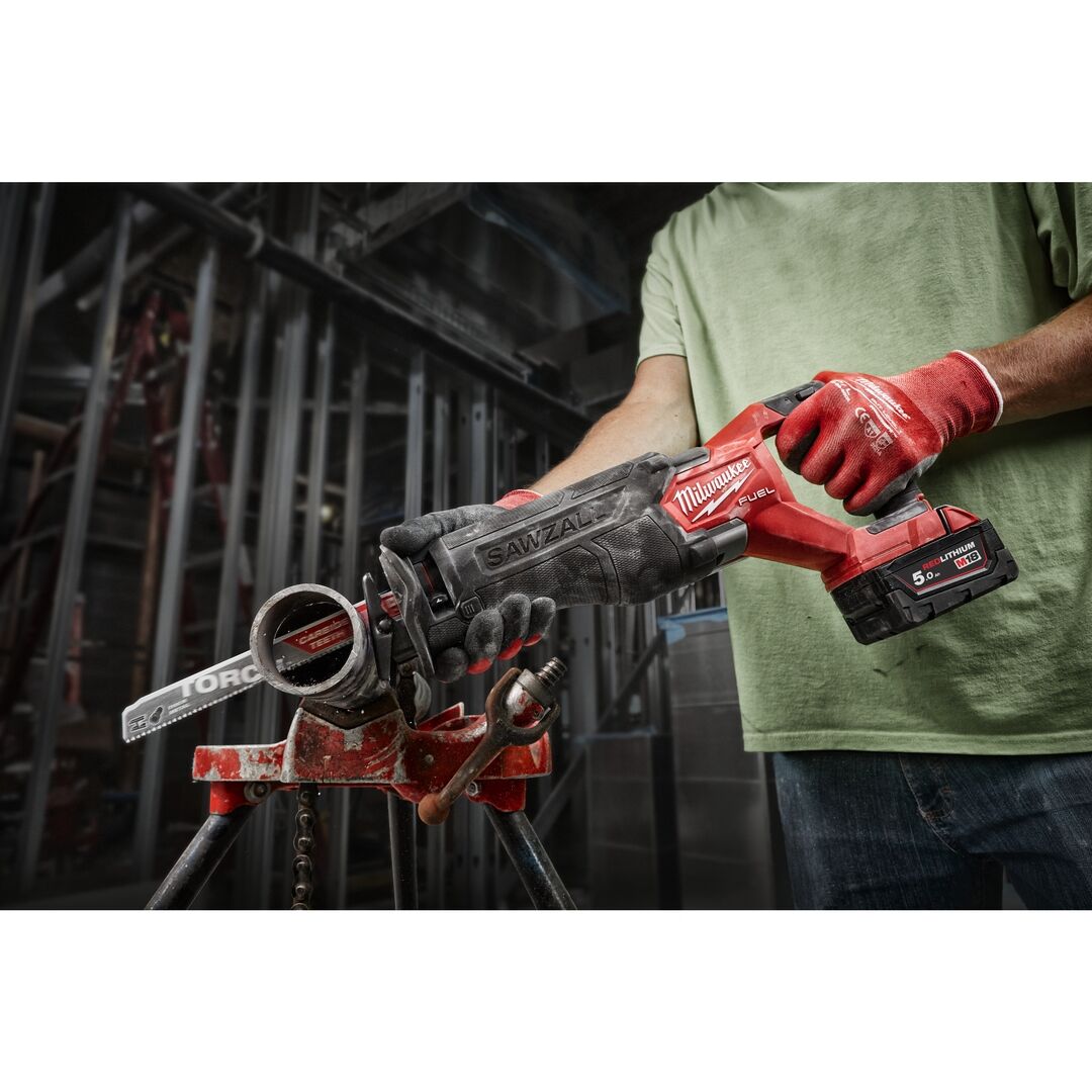 MILWAUKEE Akku-Säbelsäge FUEL M18 FSZ-0X
