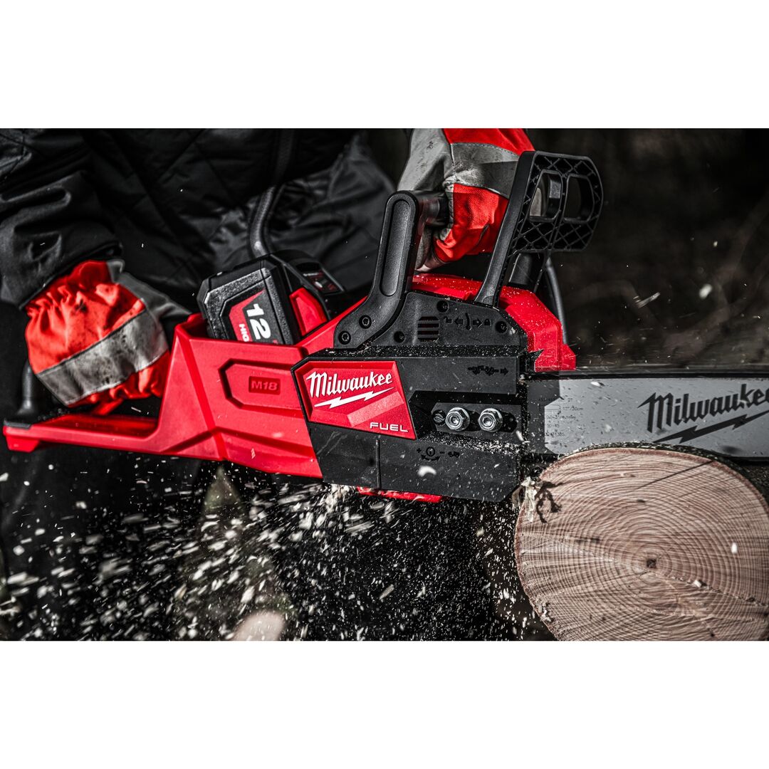 MILWAUKEE Akku-Kettensäge M18FCHSC-121 1x18V 12Ah Ladegerät